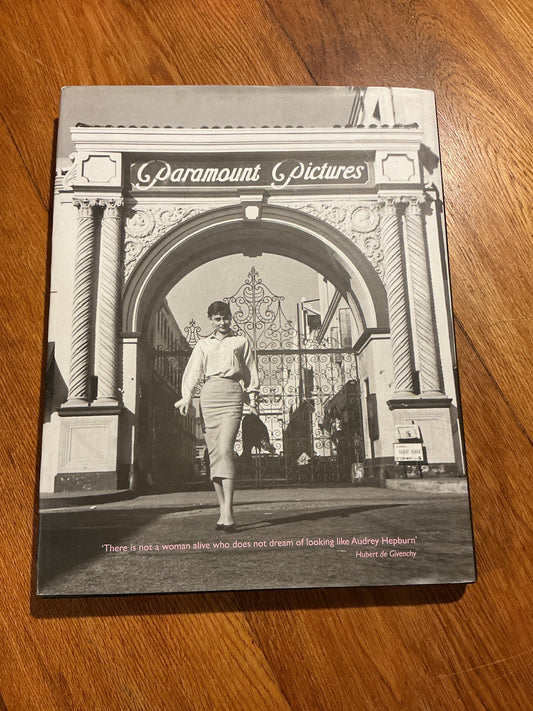 Audrey Hepburn: the Paramount years. Tony Nourmand. 2006.