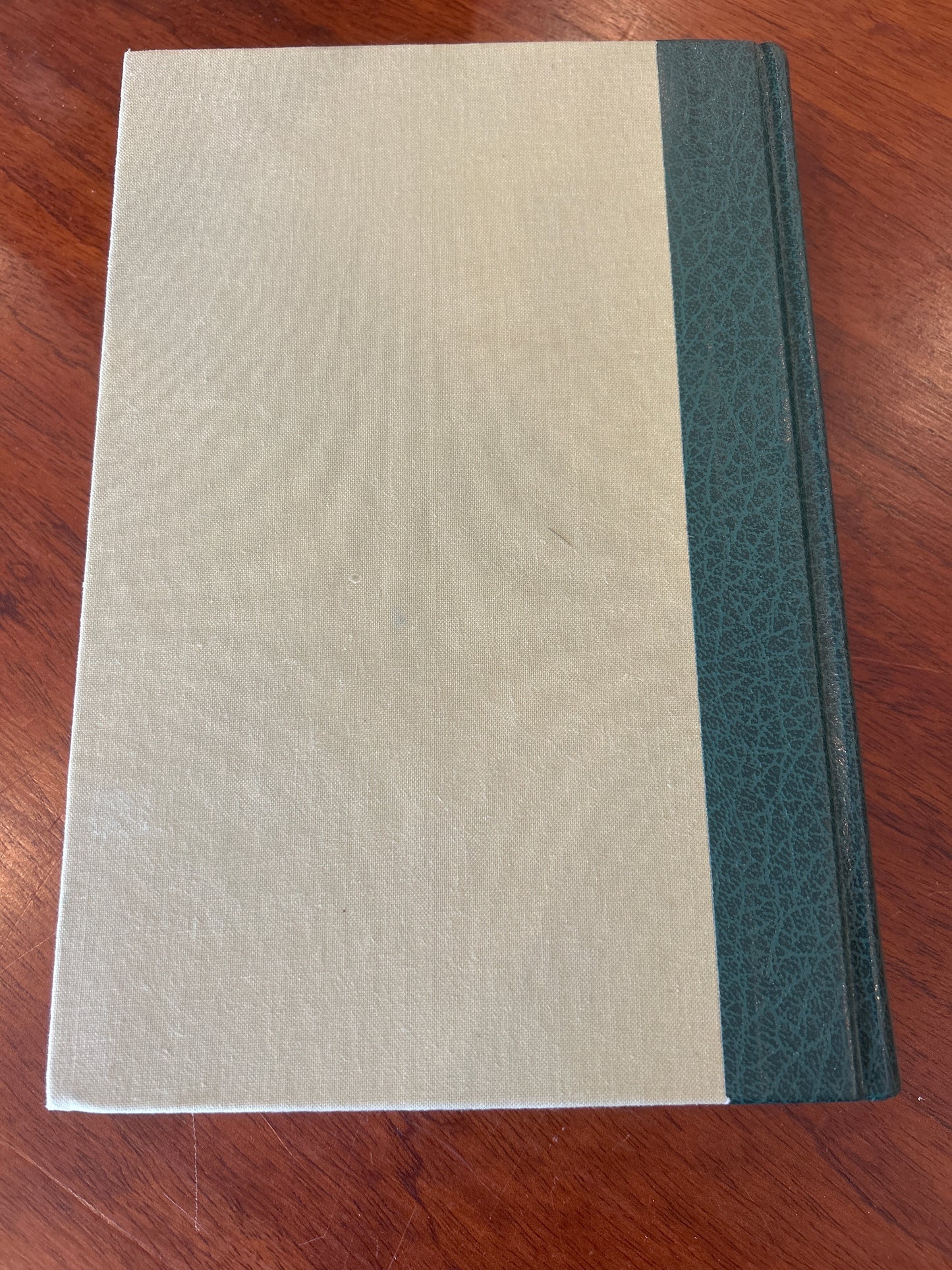 Wuthering heights. Emily Brontë. 1982.