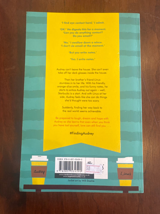 Finding Audrey. Sophie Kinsella. 2015.
