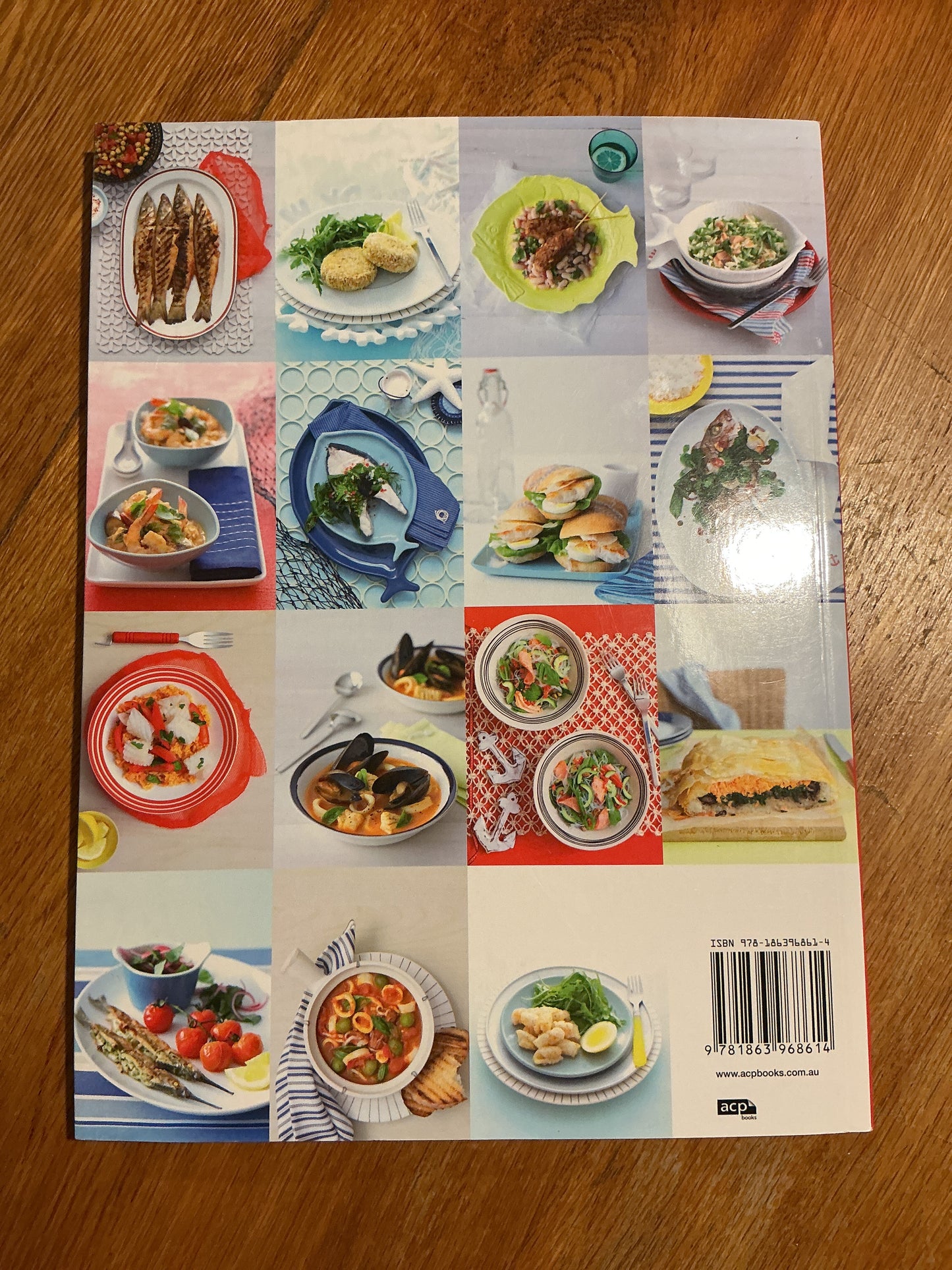 Hooked on fish: 100 recipes for all your fresh & canned fish favourites. Australian Women’s Weekly. 2009.