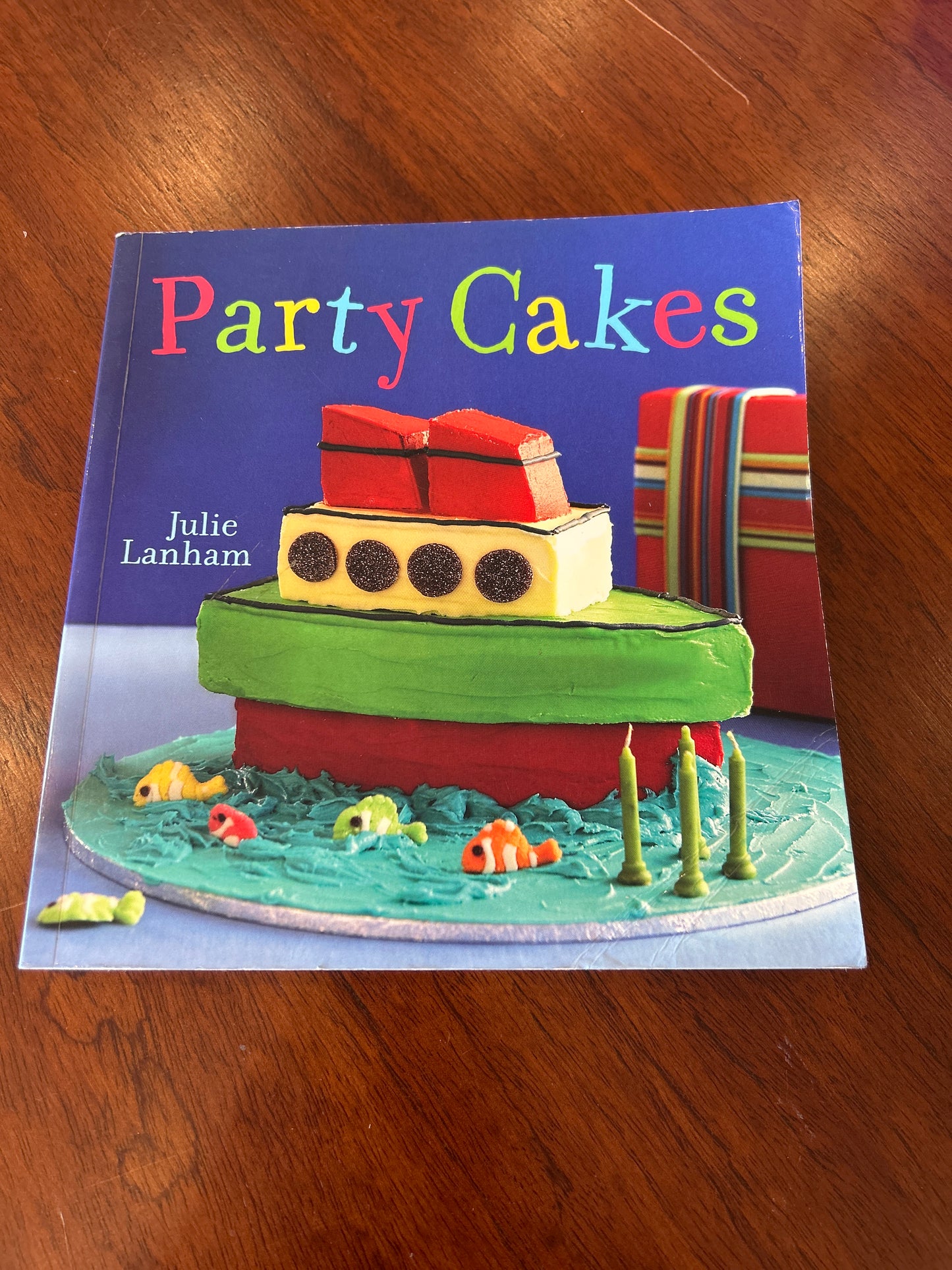 Party cakes. Julie Lanham. 2008.