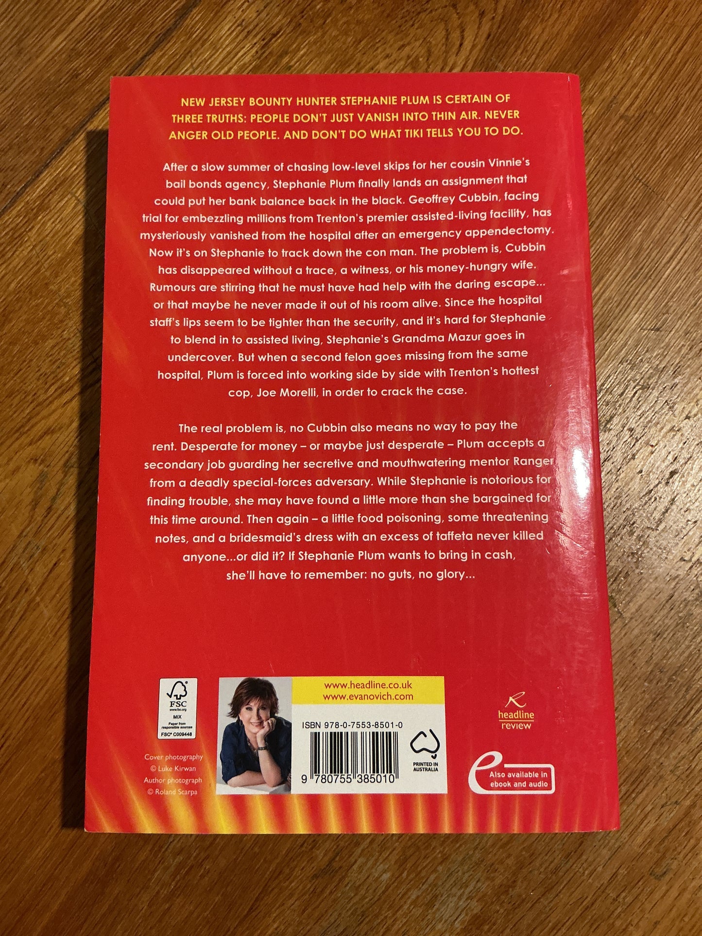 Notorious nineteen. Janet Evanovich. 2012.