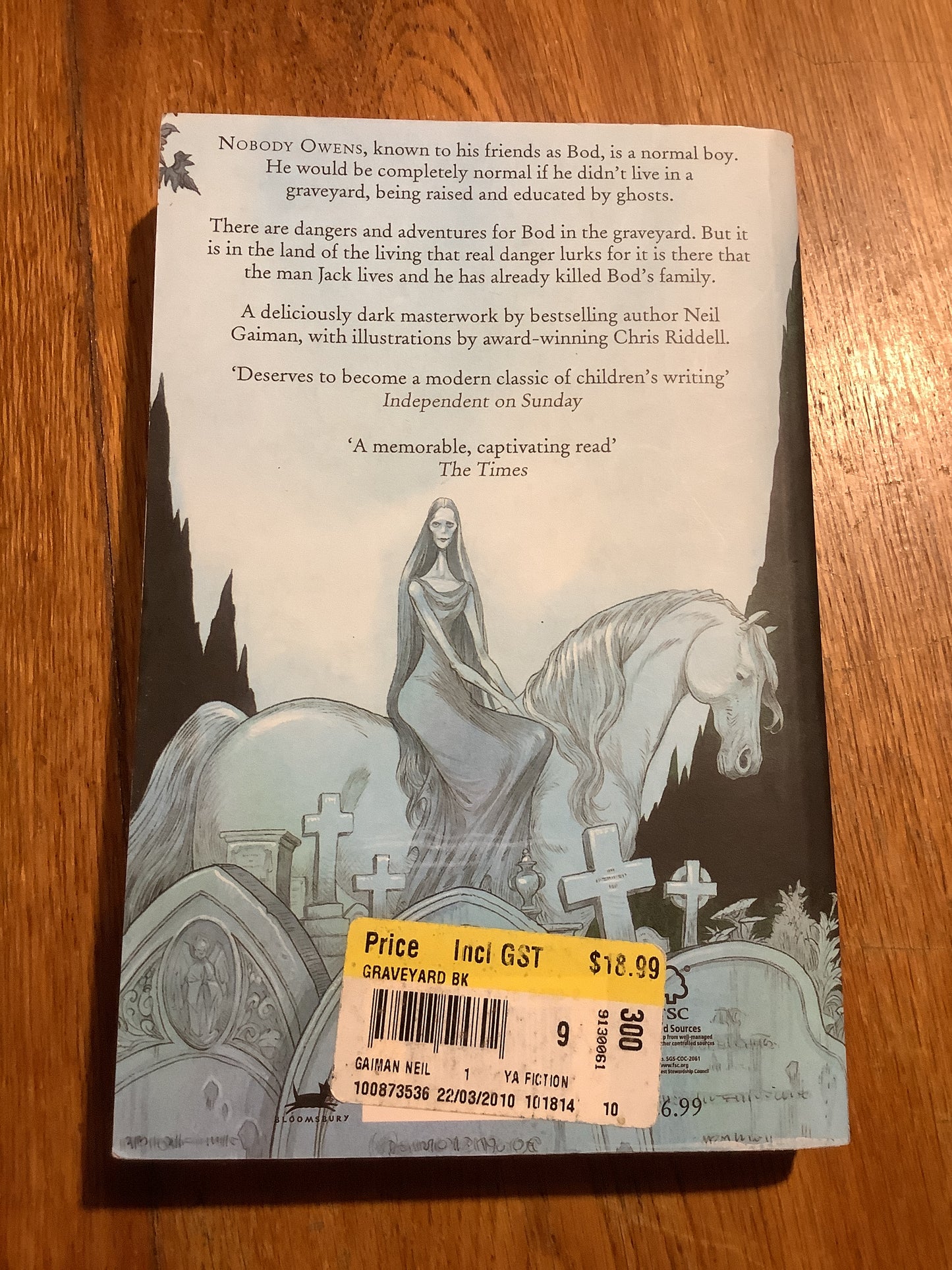 Graveyard book. Neil Gaiman. 2009.