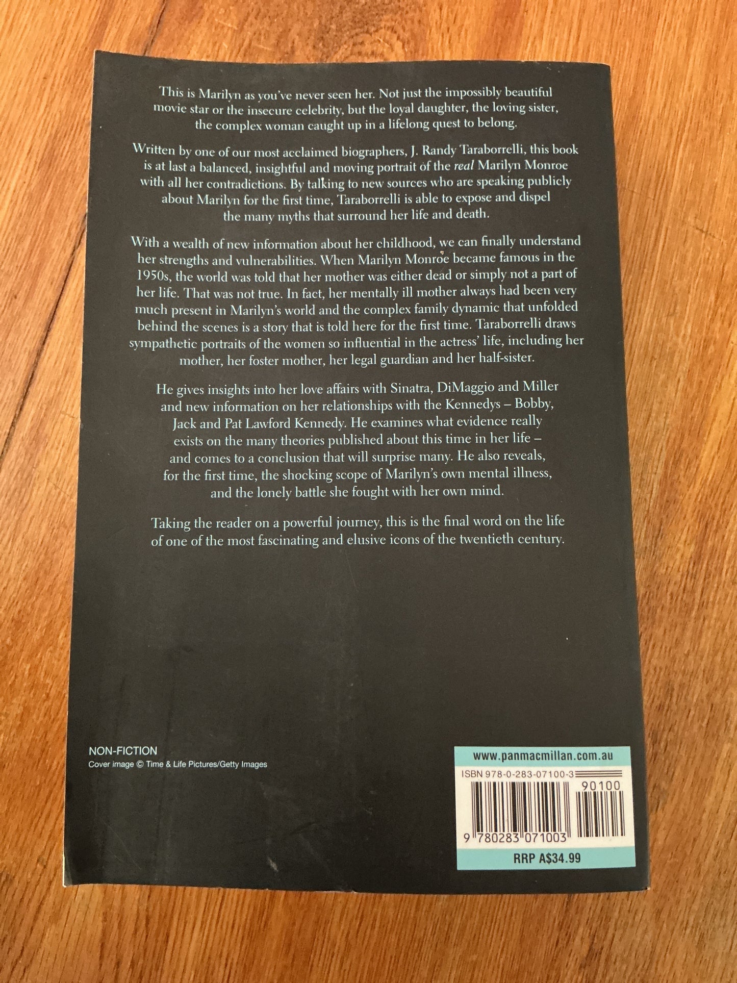 Secret life of Marilyn Monroe. J. Randy Taraborrelli. 2009.