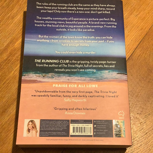 Running club. Ali Lowe. 2023.