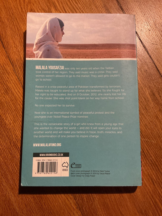 Malala: the girl who stood up for education and changed the world. Malala Yousafzai and Patricia McCormick. 2014.