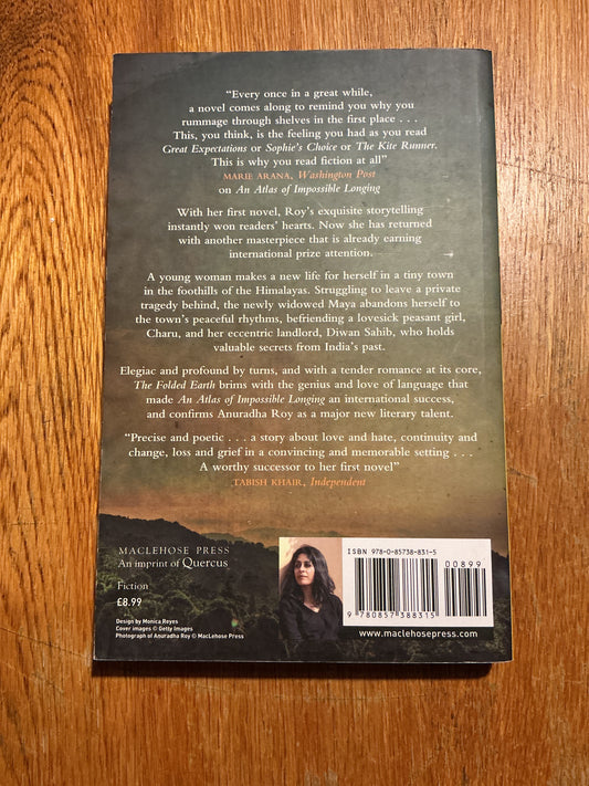 Folded earth. Anuradha Roy. 2012.