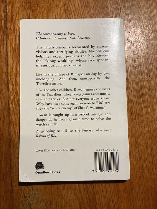 Rowan and the travellers. Emily Rodda. 1996.