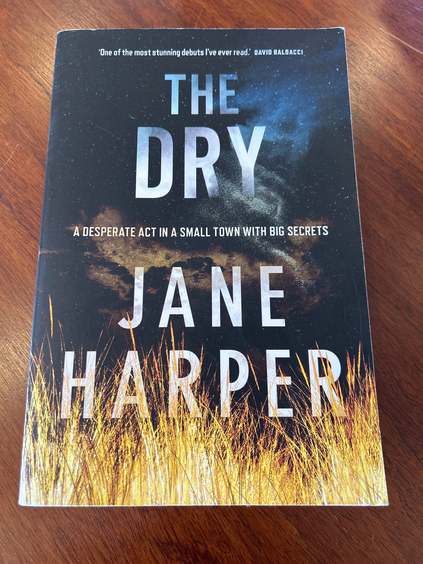 Dry. Jane Harper. 2017.