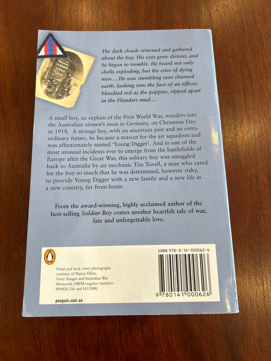 Young digger. Anthony Hill. 2002.