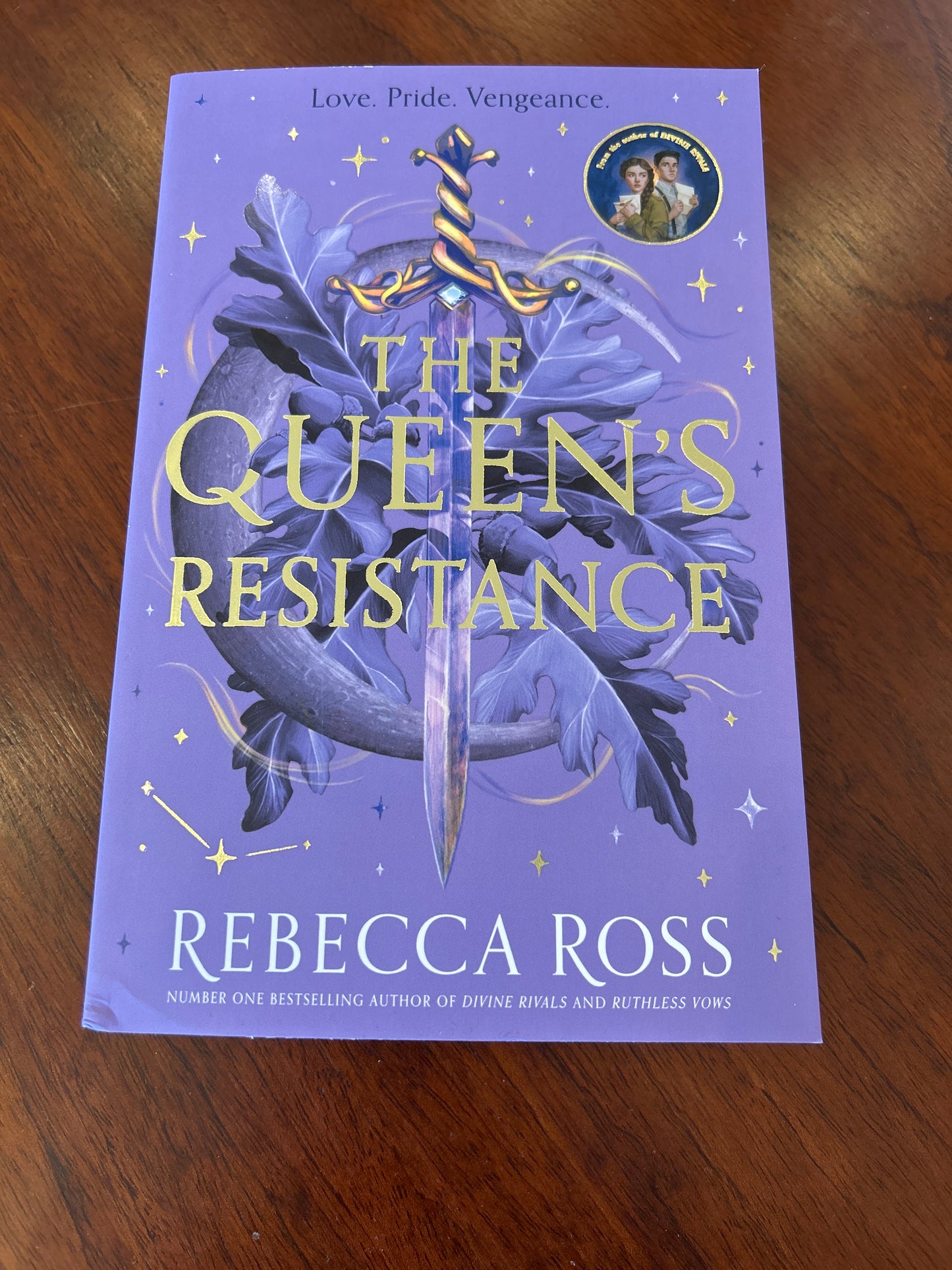 Queen’s resistance. Rebecca Ross. 2024.
