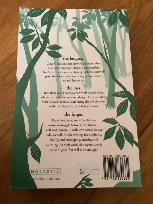 Linger. Maggie Stiefvater. 2011.