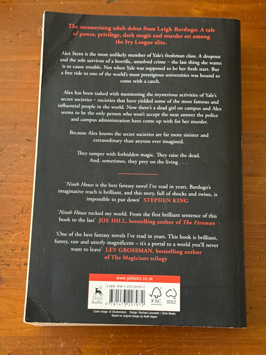 Ninth house. Leigh Bardugo. 2019.