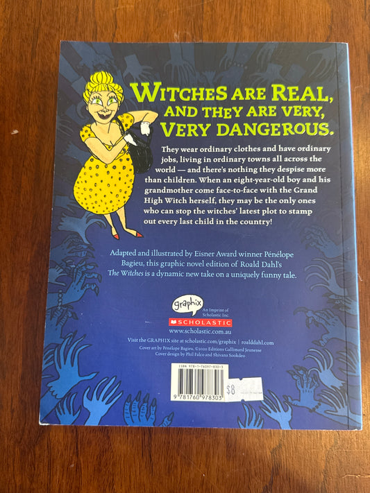 Roald Dahl’s Witches Graphic Novel. Pénélope Bagieu. 2020.