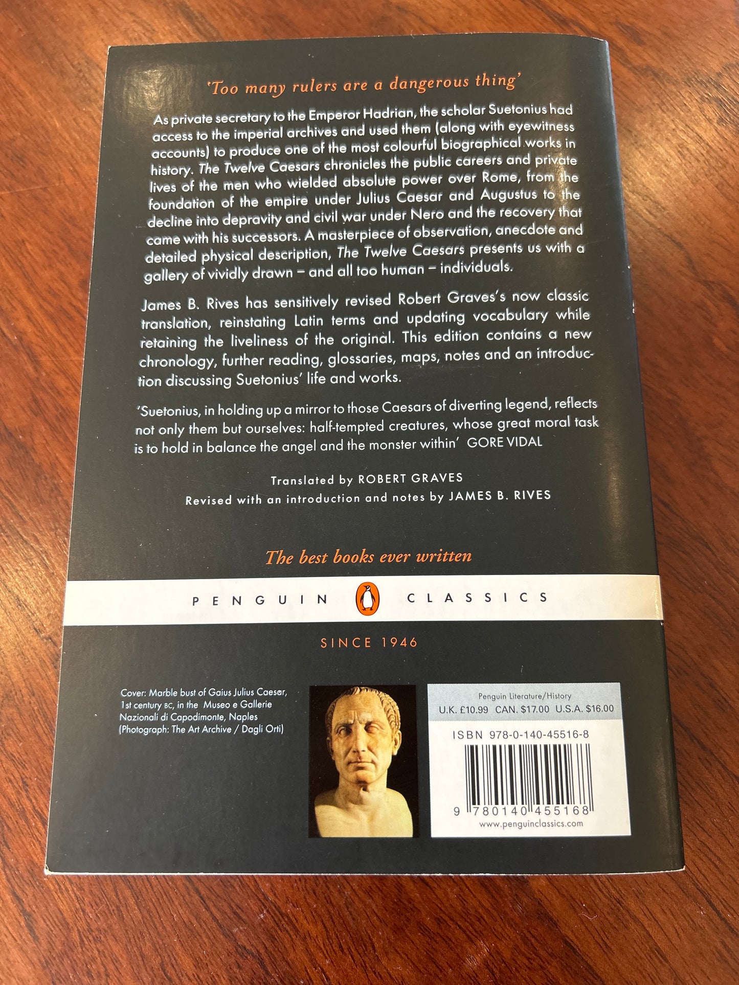 Twelve caesars. Suetonius. 2007.