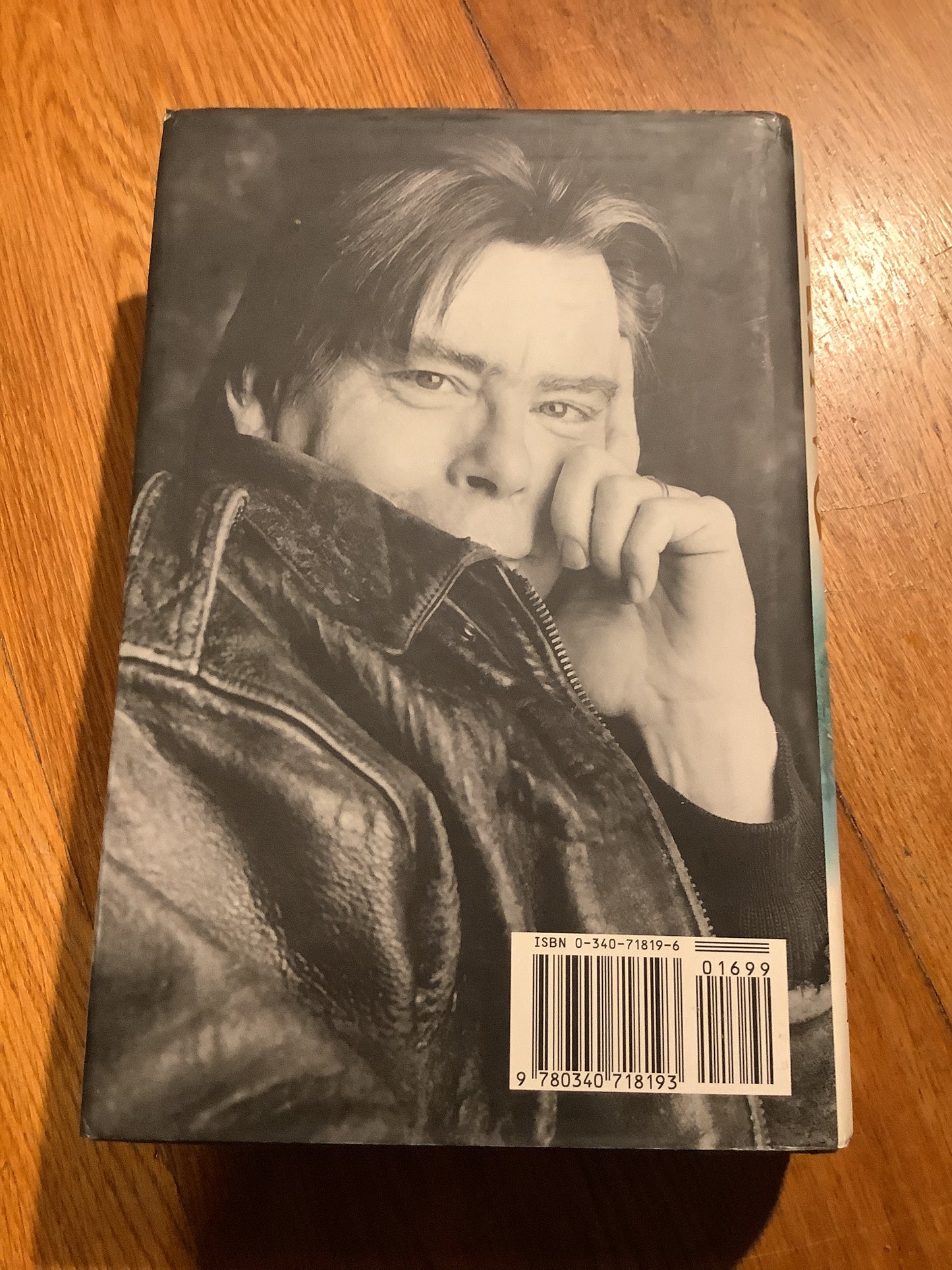 Bag of bones. Stephen King. 1998.