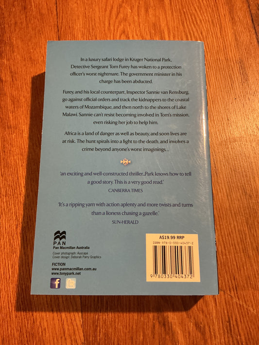 Silent predator. Tony Park. 2011.