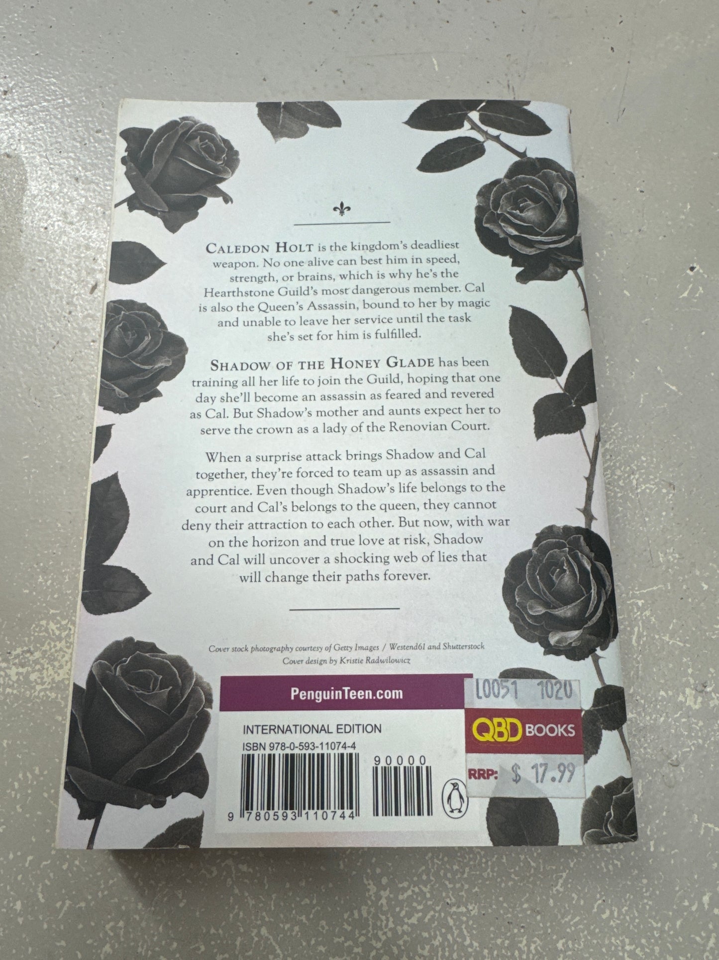 Queen’s Assassin. Melissa De La Cruz. 2021.