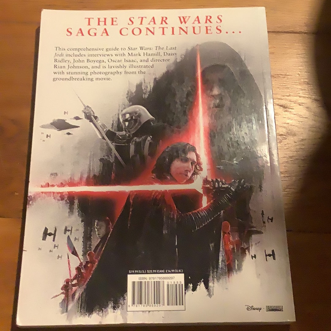 Star Wars: The Last Jedi The Ultimate Guide (Paperback)