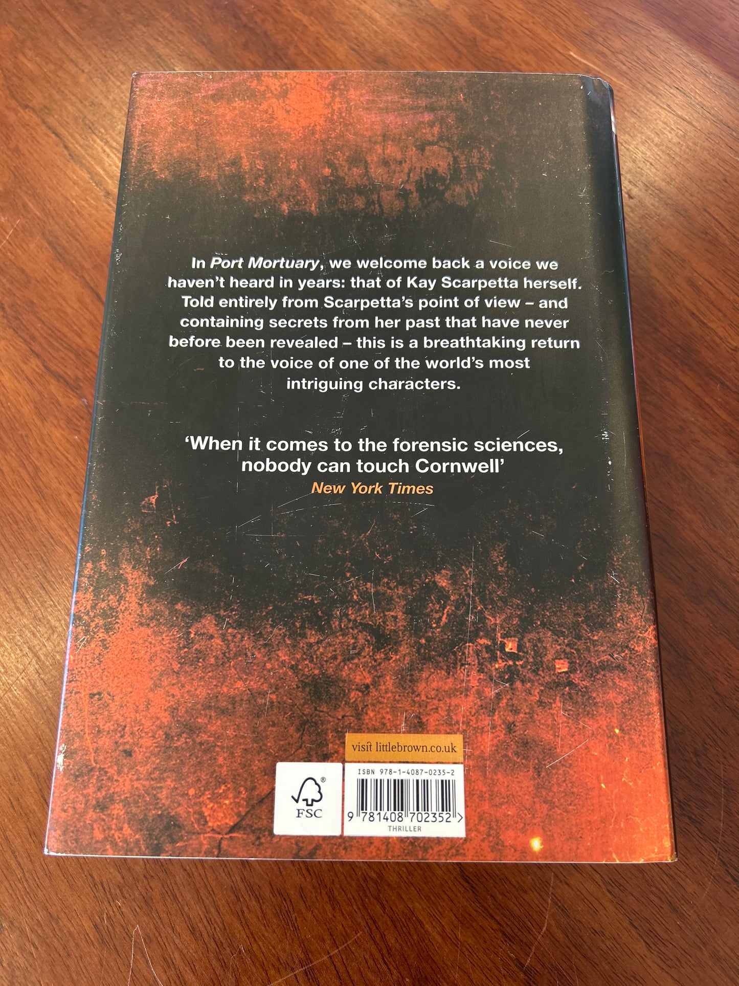 Port mortuary. Patricia Cornwell. 2010.