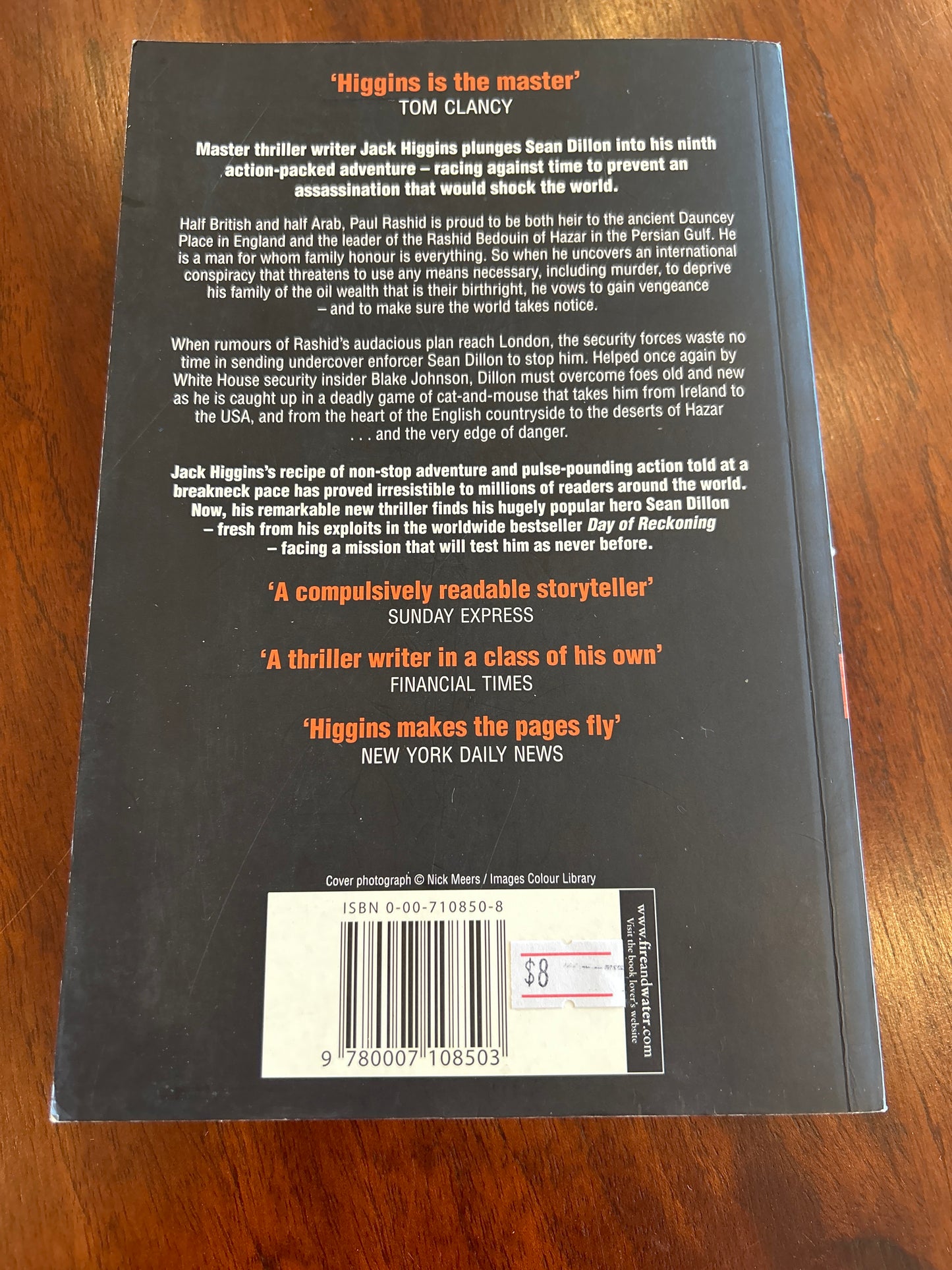 Edge of danger. Jack Higgins. 2001.