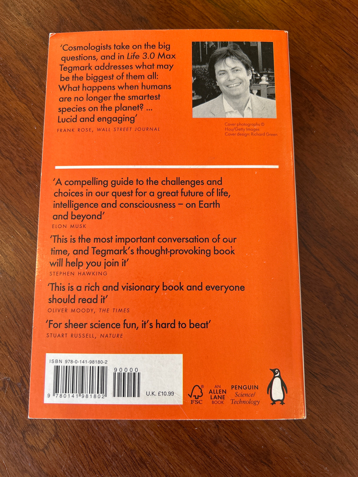 Life 3.0: being human in the age of artificial intelligence. Max Tegmark. 2018.