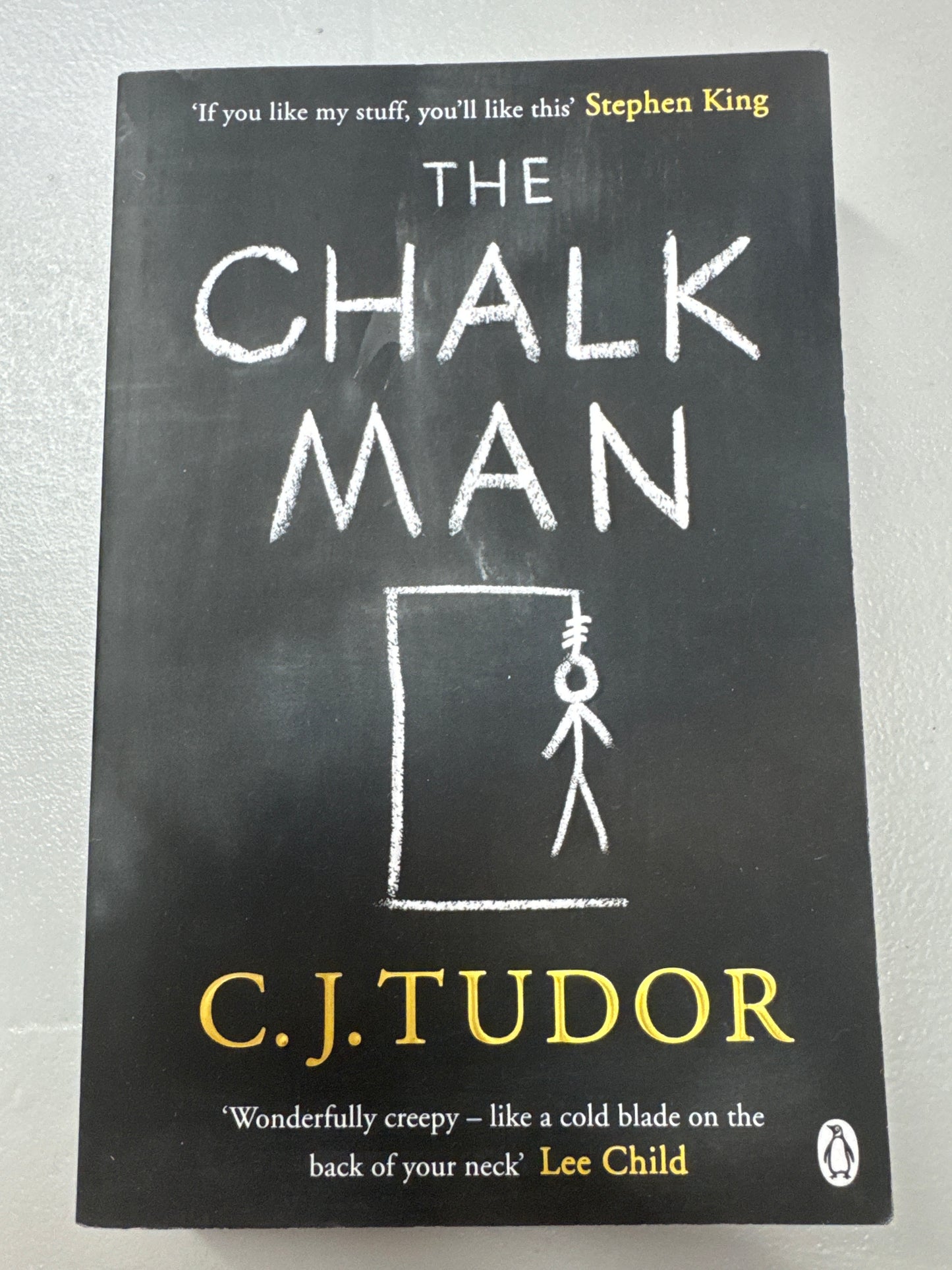 Chalk man. C.J. Tudor. 2018.