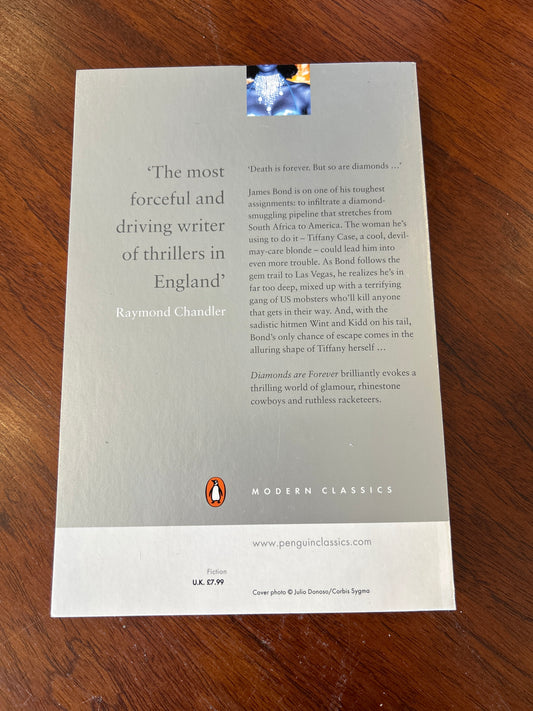 Diamonds are forever. Ian Fleming. 2004.