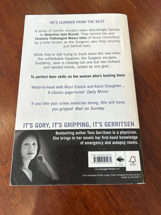 Apprentice. Tess Gerritsen. 2010.