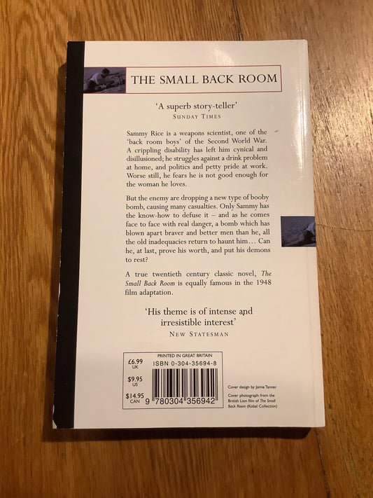 Small back room. Nigel Balchin. 2001.