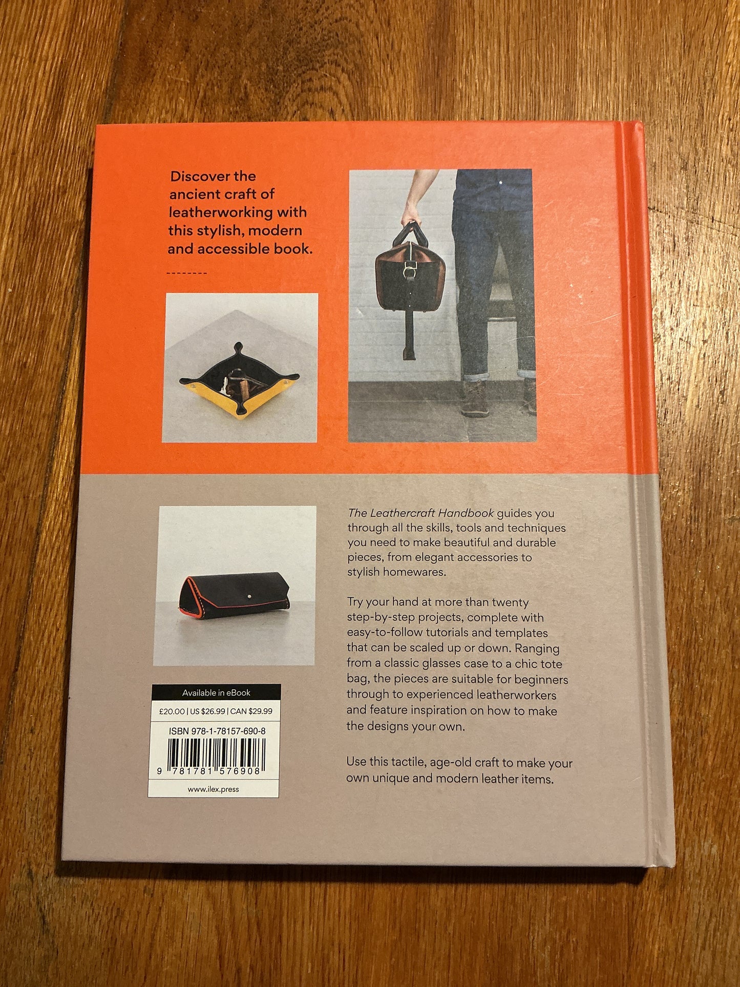 Leathercraft handbook: a step-by-step guide to techniques and projects. Candice Lau. 2020.