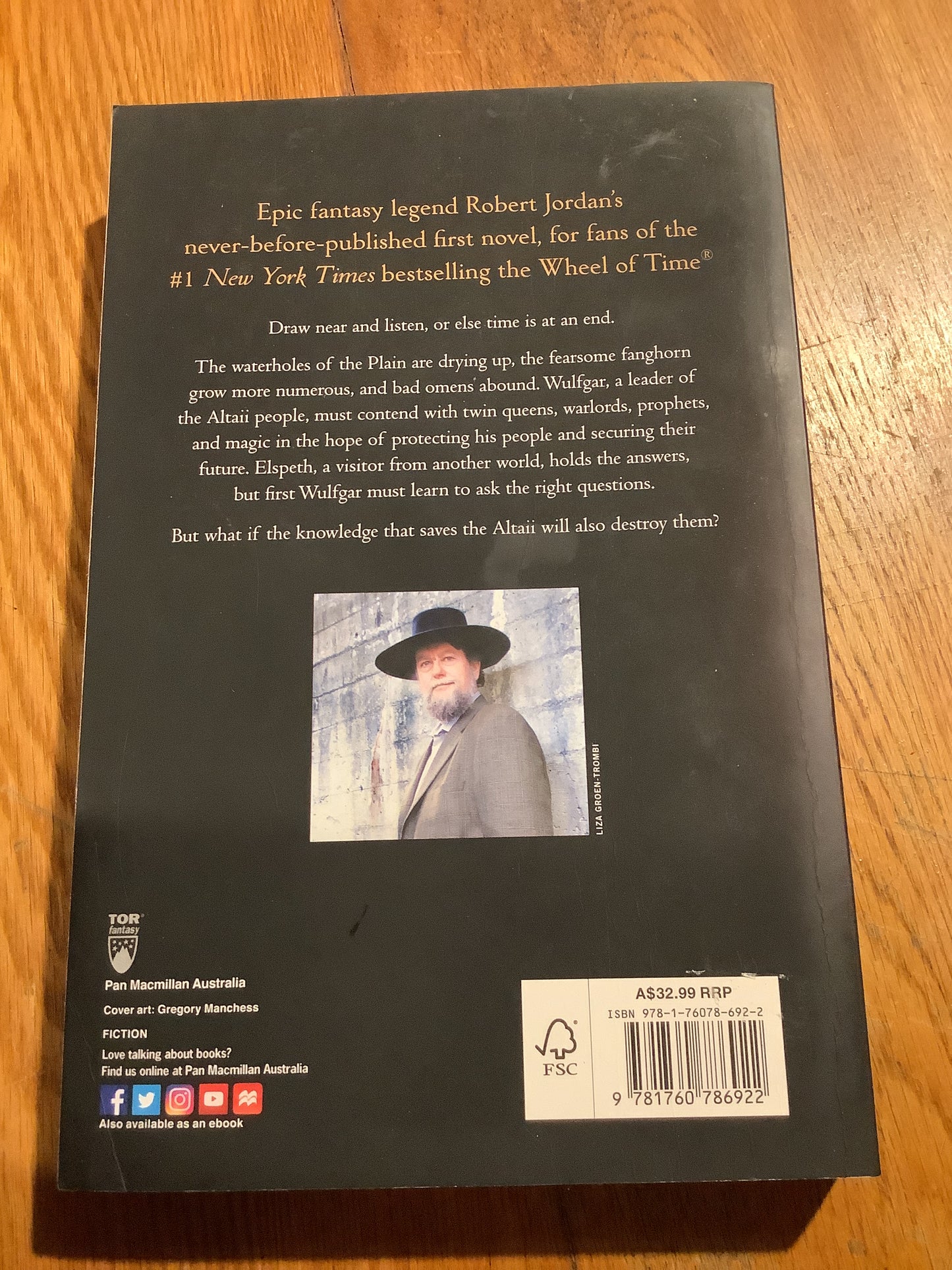 Warrior of the Altaii. Robert Jordan. 2019.