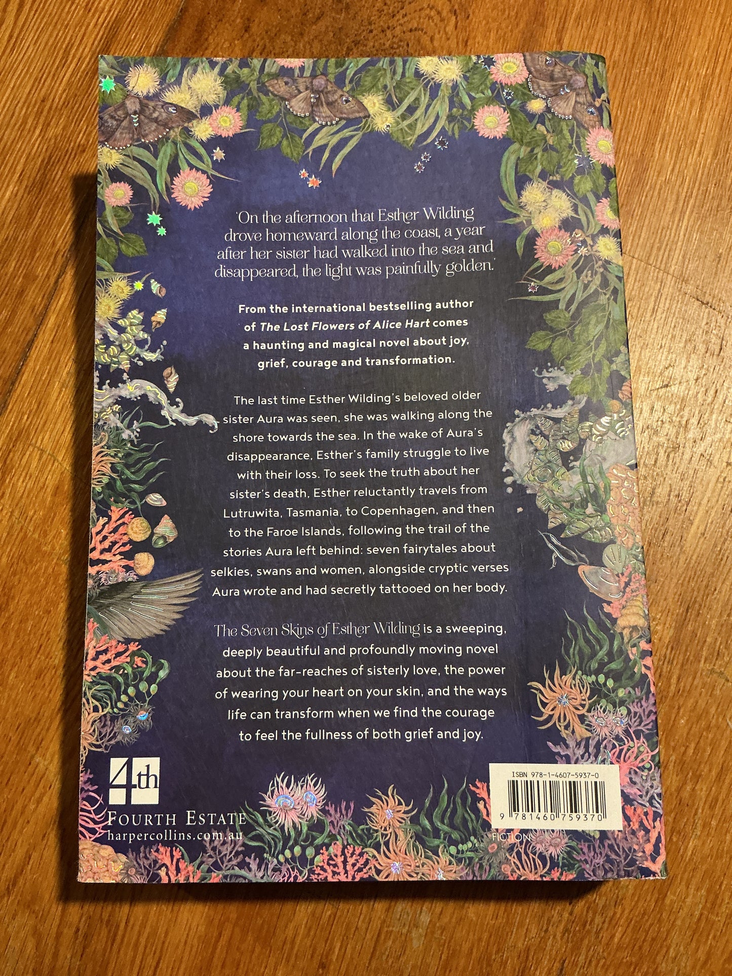 Seven skins of Esther Wilding. Holly Ringland. 2022.