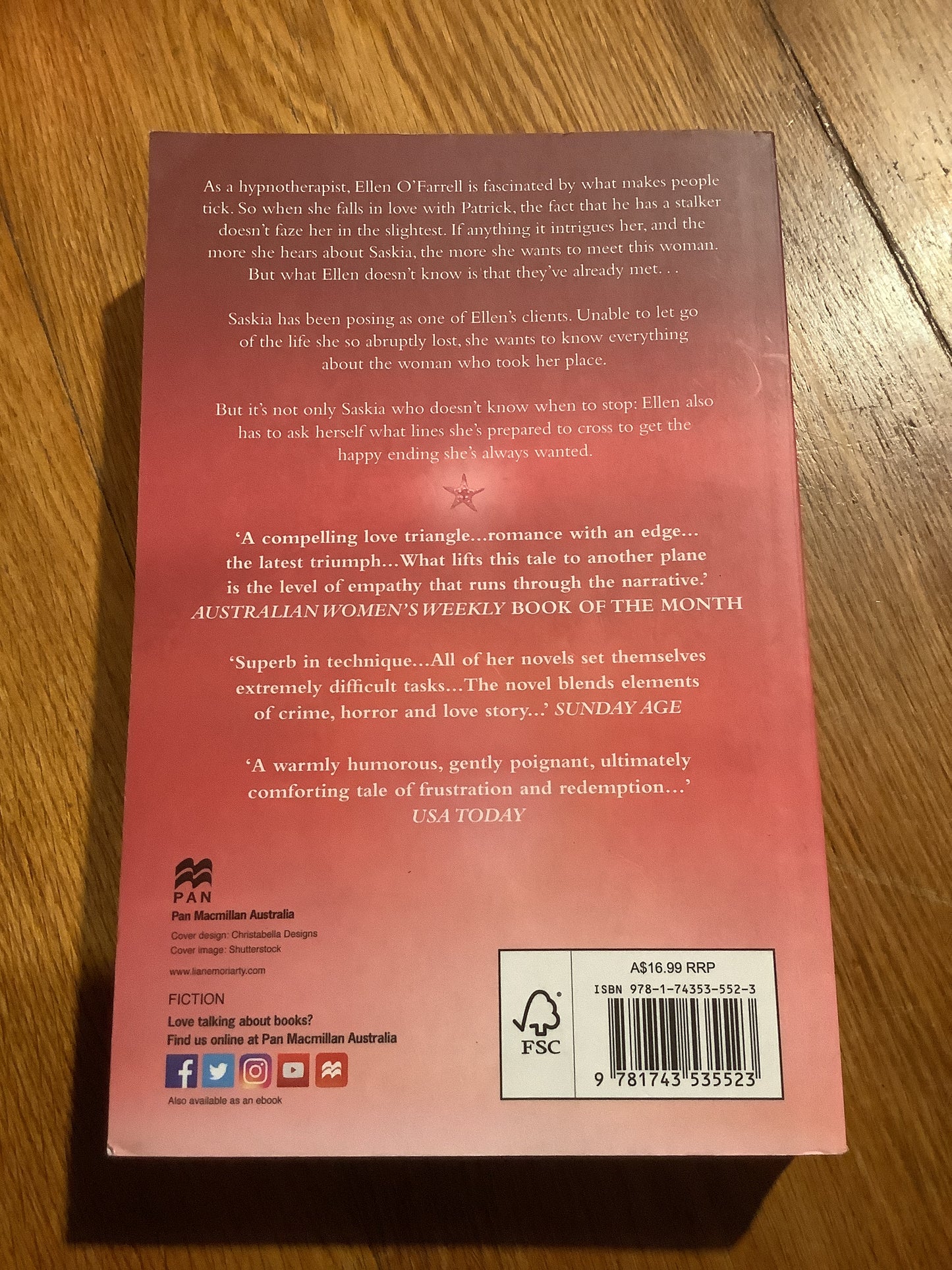 Hypnotist's love story. Liane Moriarty. 2021.