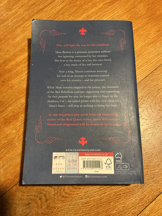 King’s cage. Victoria Aveyard. 2017.