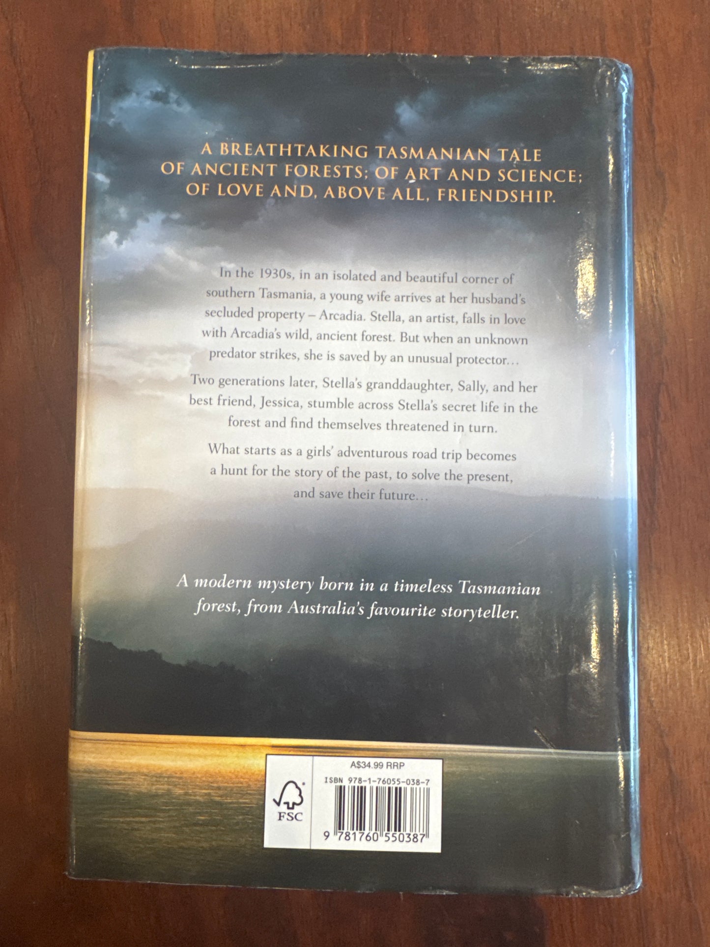 Arcadia. Di Morrissey. 2018.