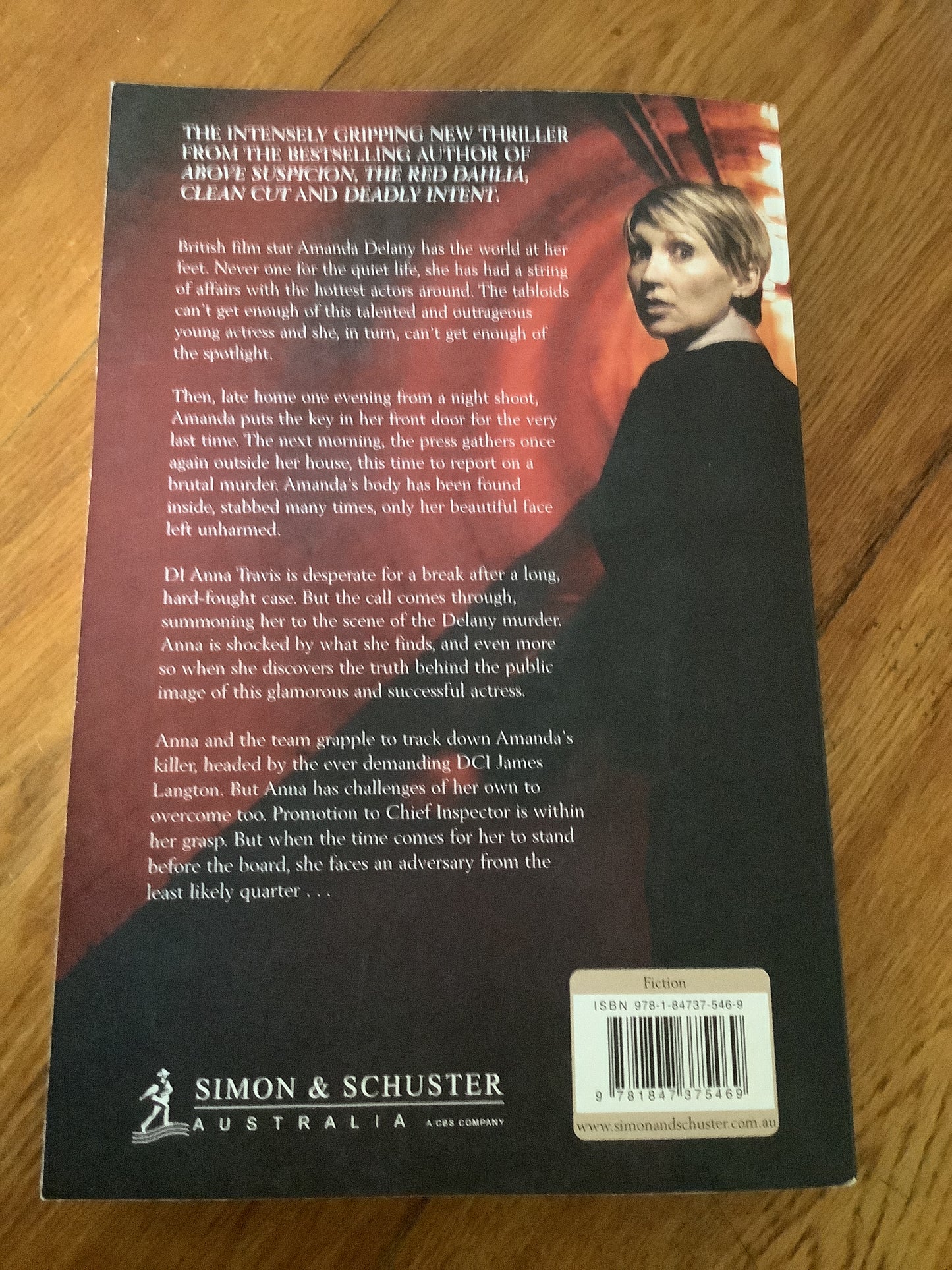 Silent scream. Lynda La Plante. 2009.