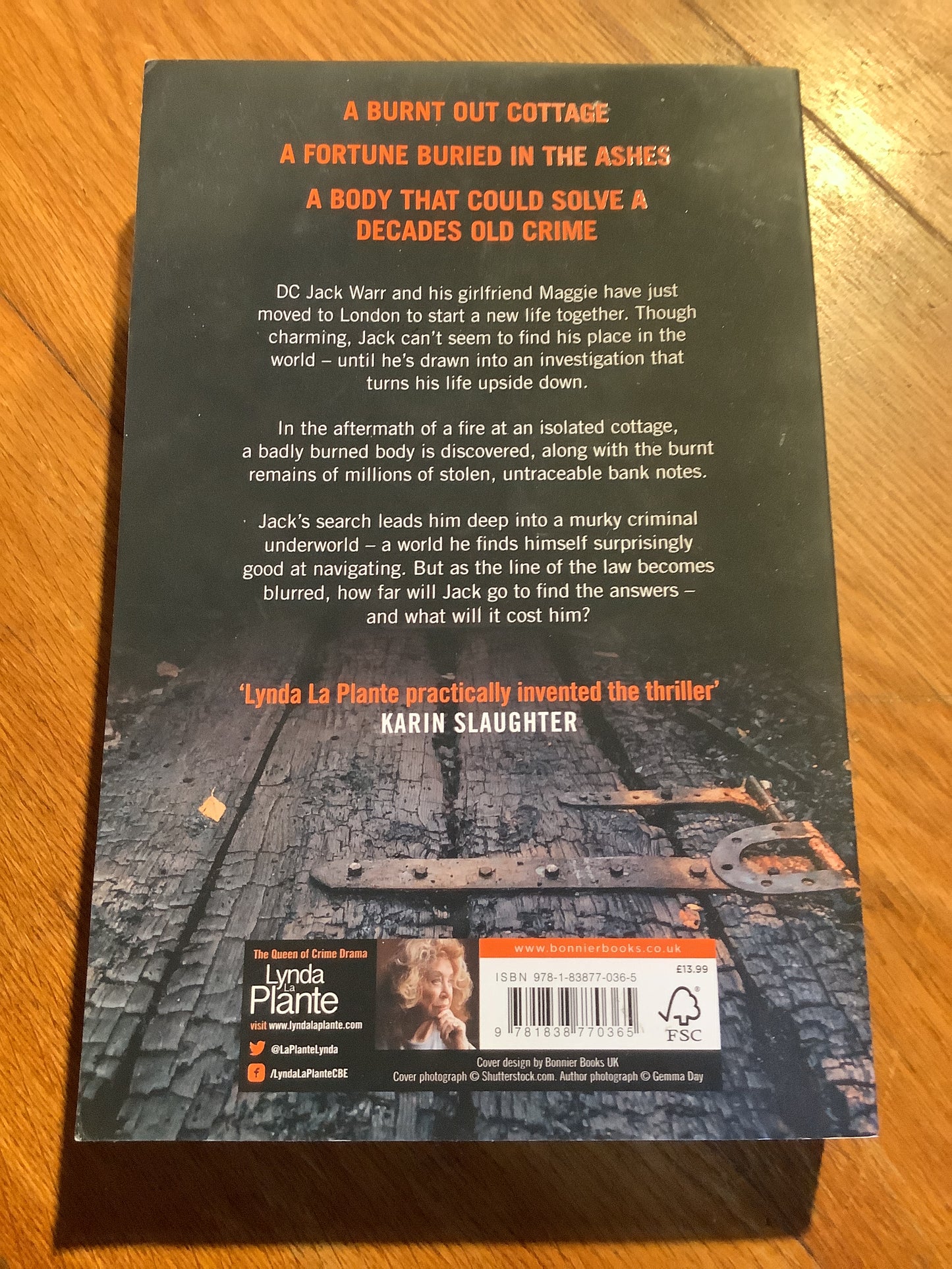 Buried. Lynda La Plante. 2020.
