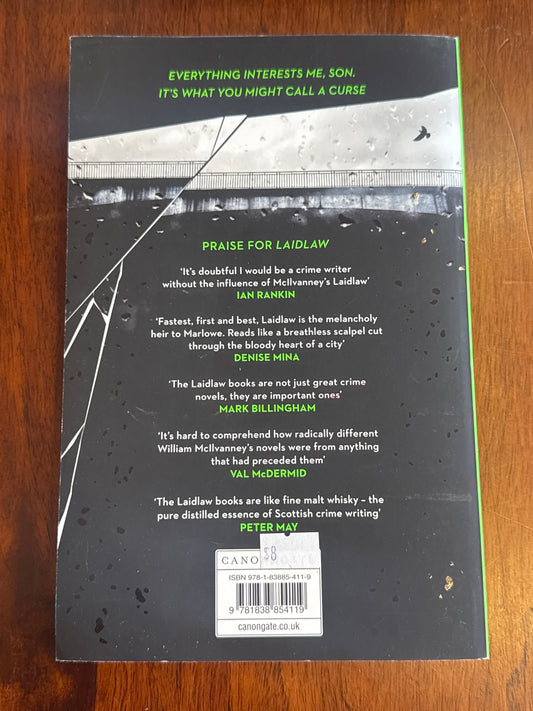 Dark remains. Ian Rankin & William McIlvanney. 2021.