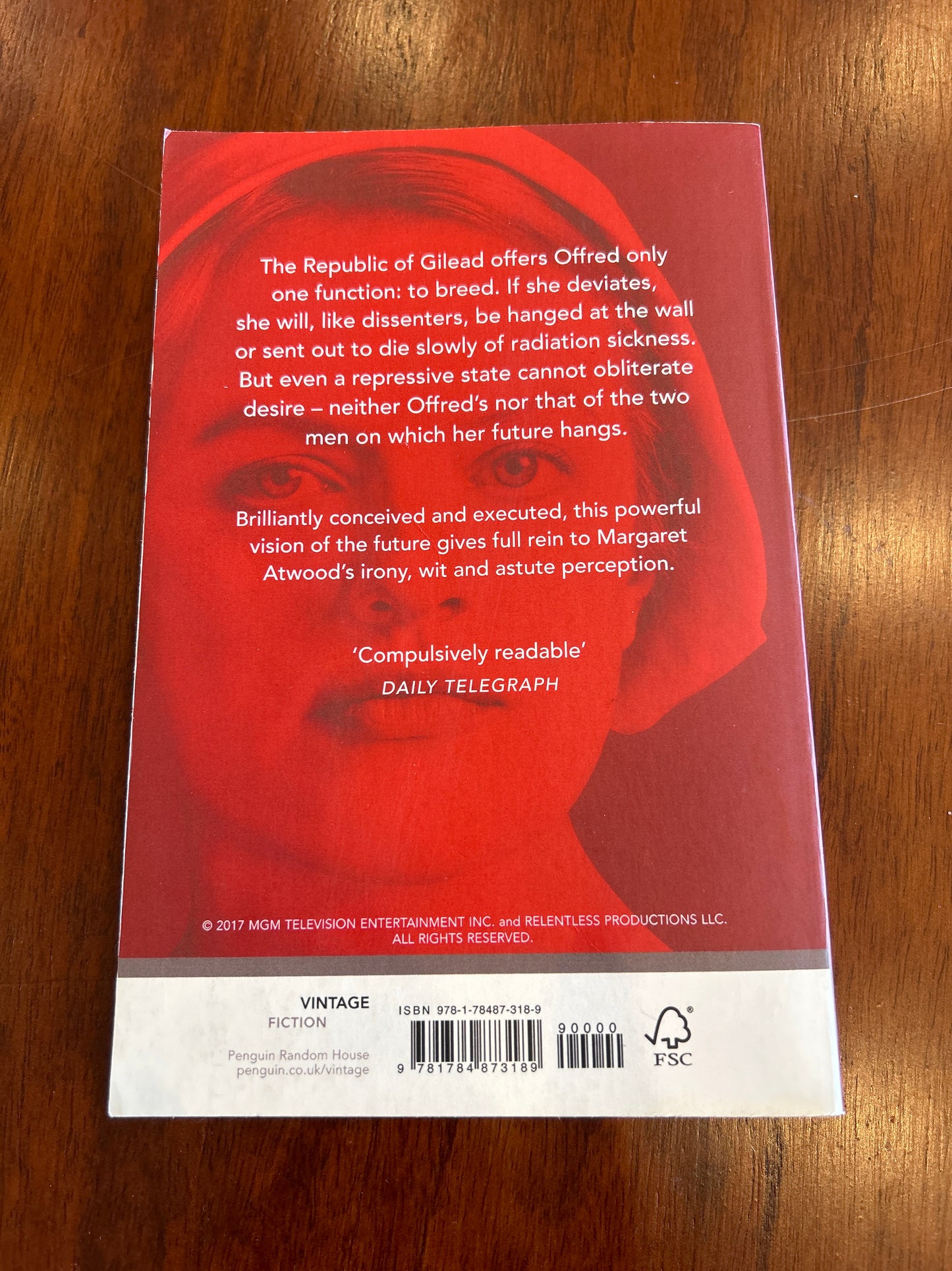 Handmaid's tale. Margaret Atwood. 2017.