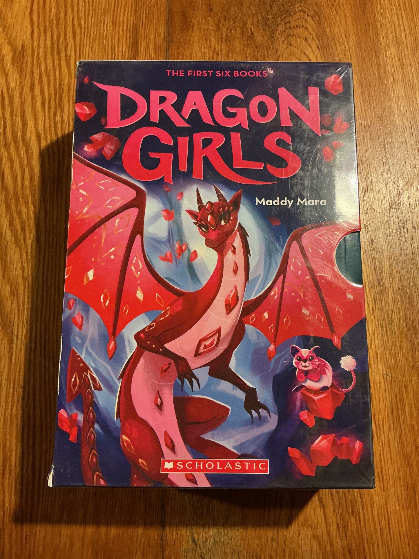 Dragon Girls 1-6 boxed set. Maddy Mara.