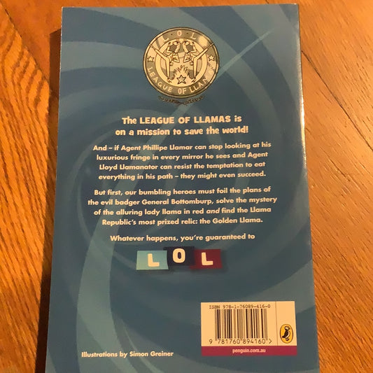 Golden llama. Aleesah Darlison. 2020.