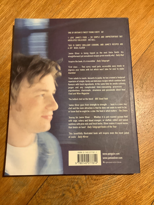 Naked chef. Jamie Oliver. 2001.