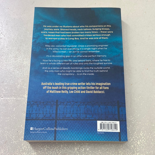 Inside man. James Phelps. 2021.