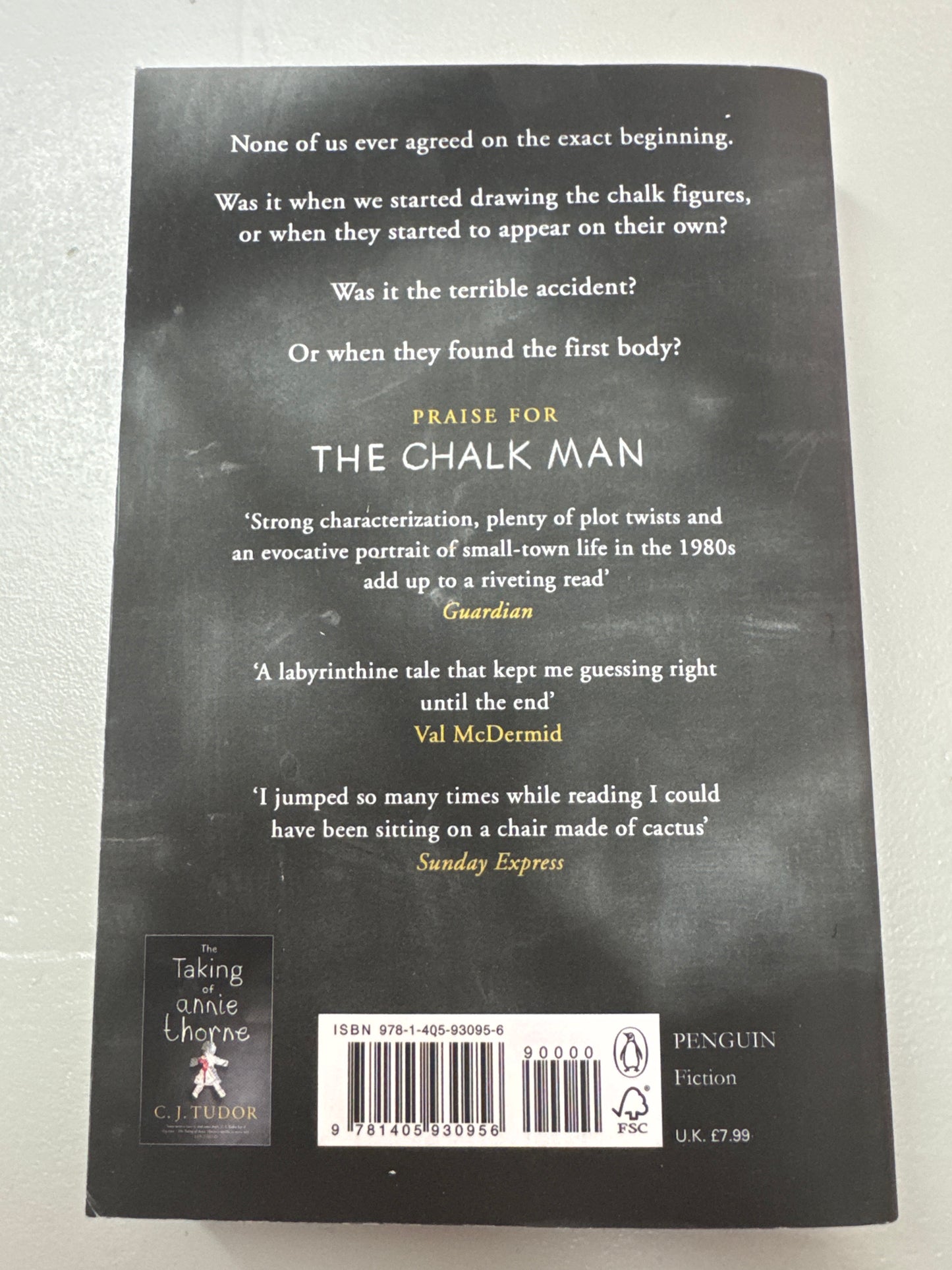 Chalk man. C.J. Tudor. 2018.