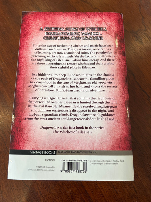 Dragonclaw. Kate Forsyth. 2015.