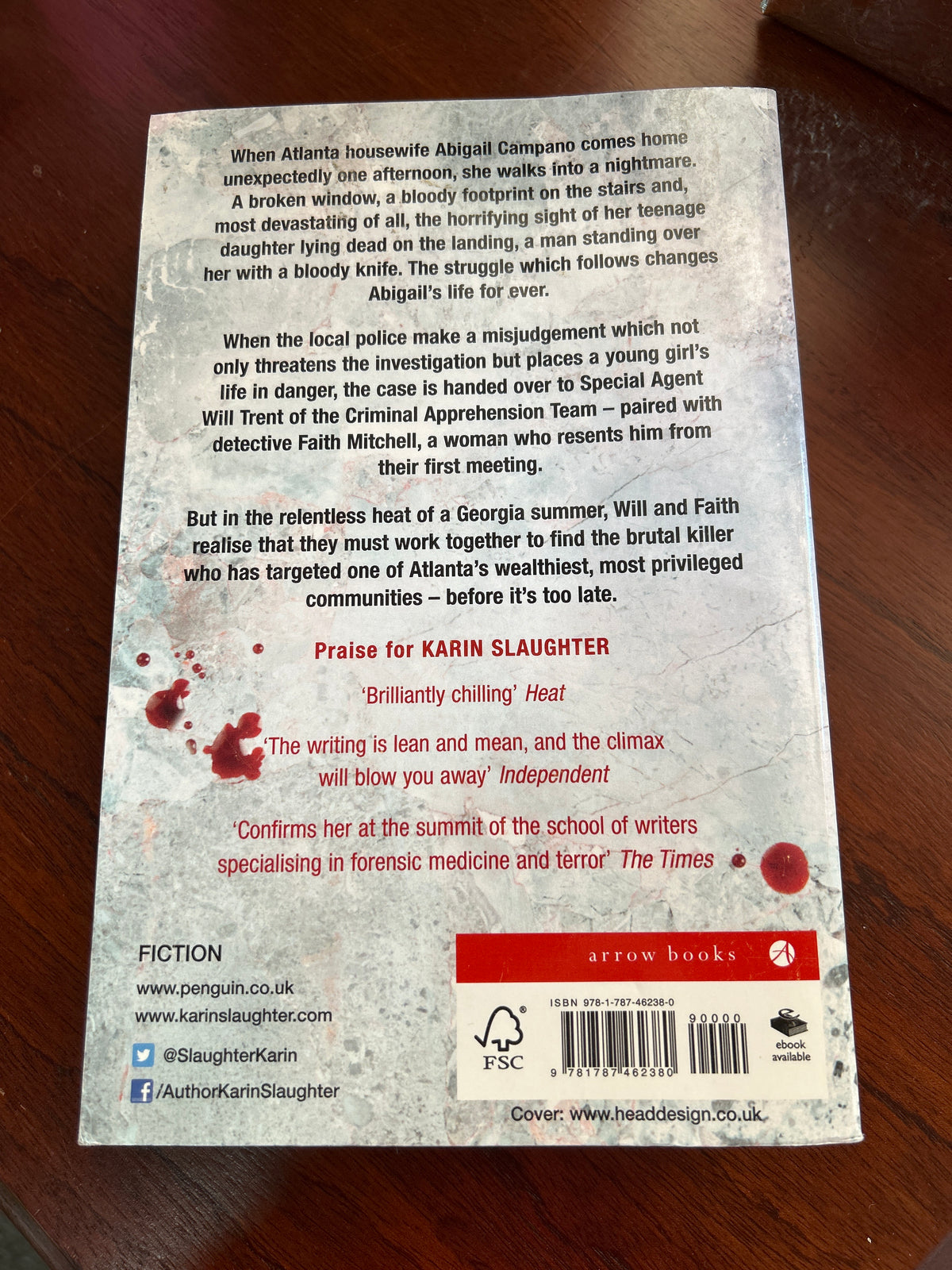 Fractured. Karin Slaughter. 2009.