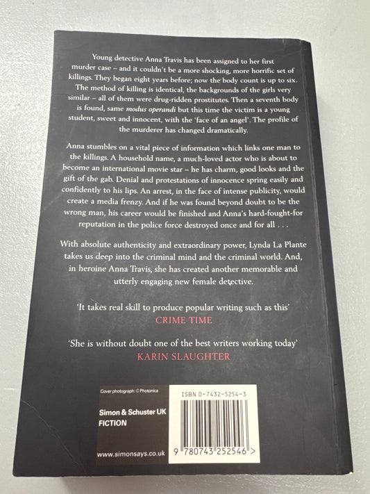Above suspicion. Lynda La Plante. 2004.