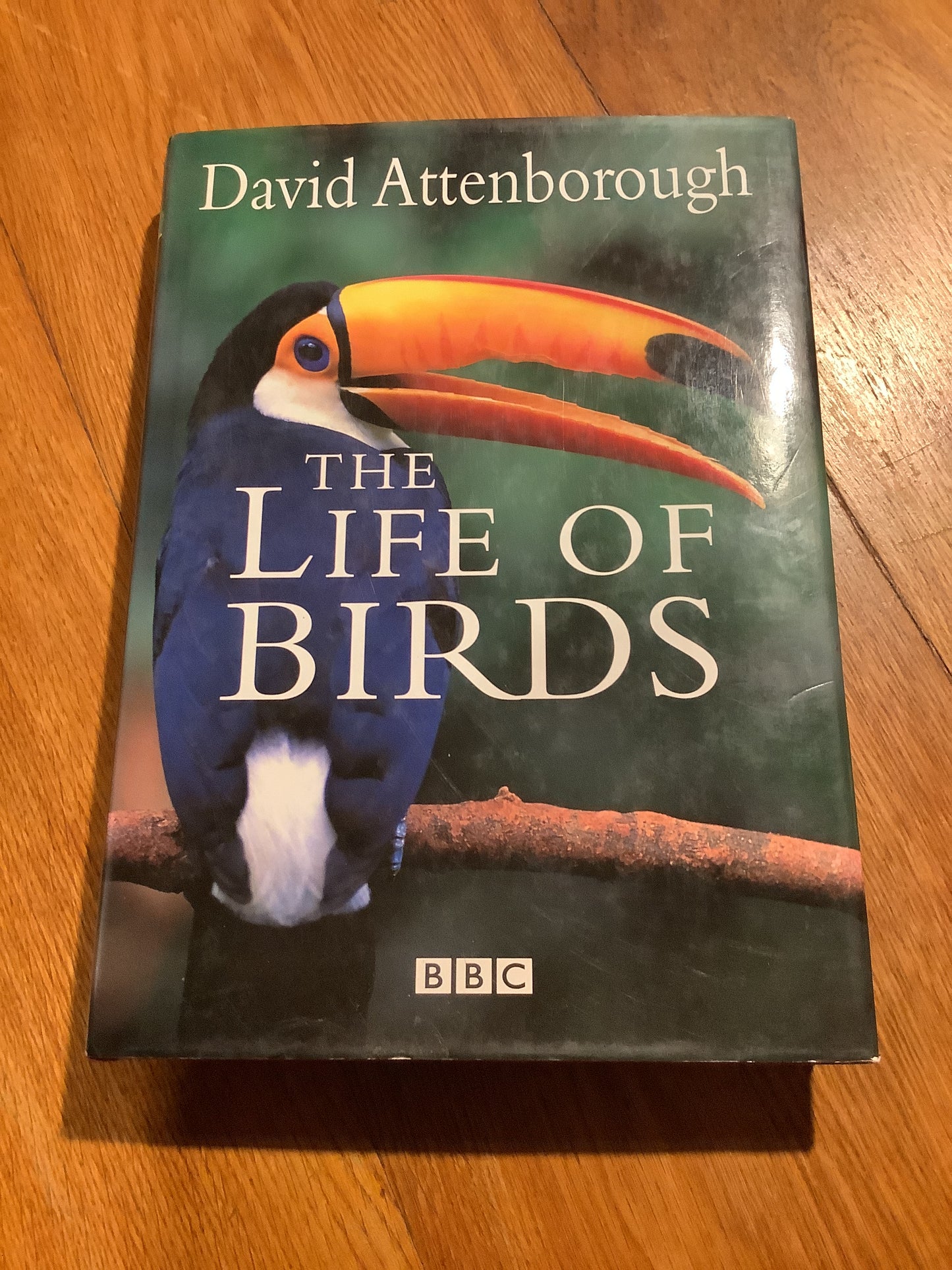 Life of birds. David Attenborough. 1998.