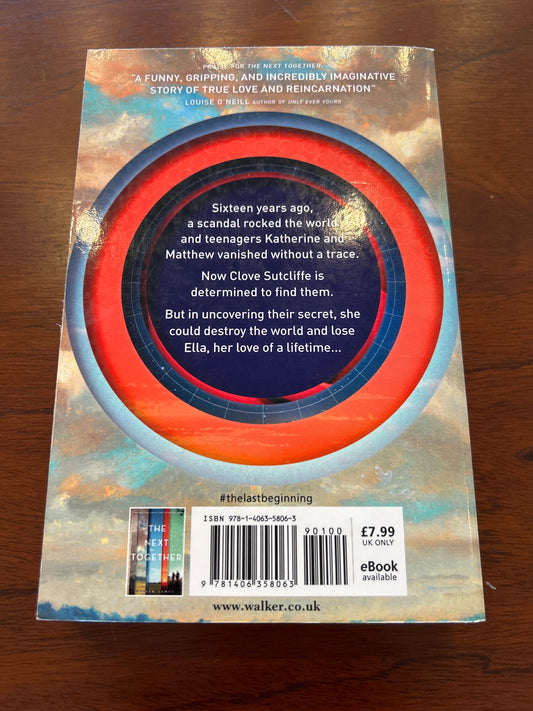 Last beginning. Lauren James. 2016.